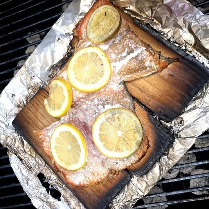 昨夜は２９日の肉の日はスペシャルBAR企画🏊‍♀️