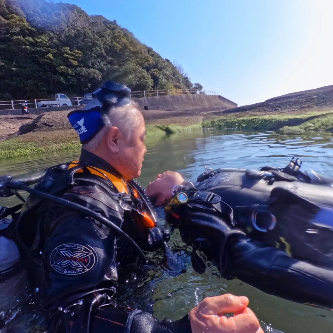 土日はポカポカ陽気の中でのレスキューダイブ🌞