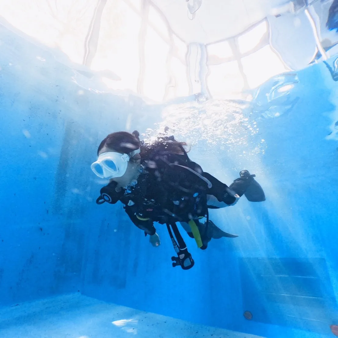 17金曜日は朝8時からプールでダイブマスター講習でした🚣‍♂...